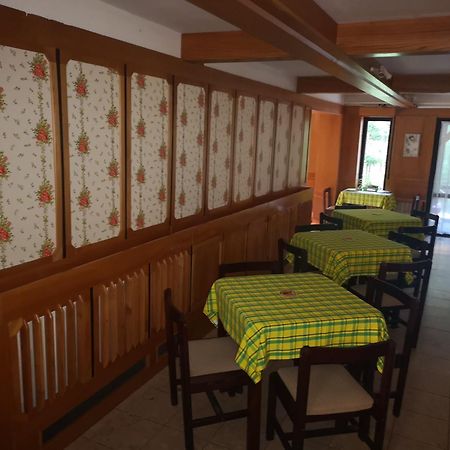 Pension Tara Teplice nad Metují Esterno foto