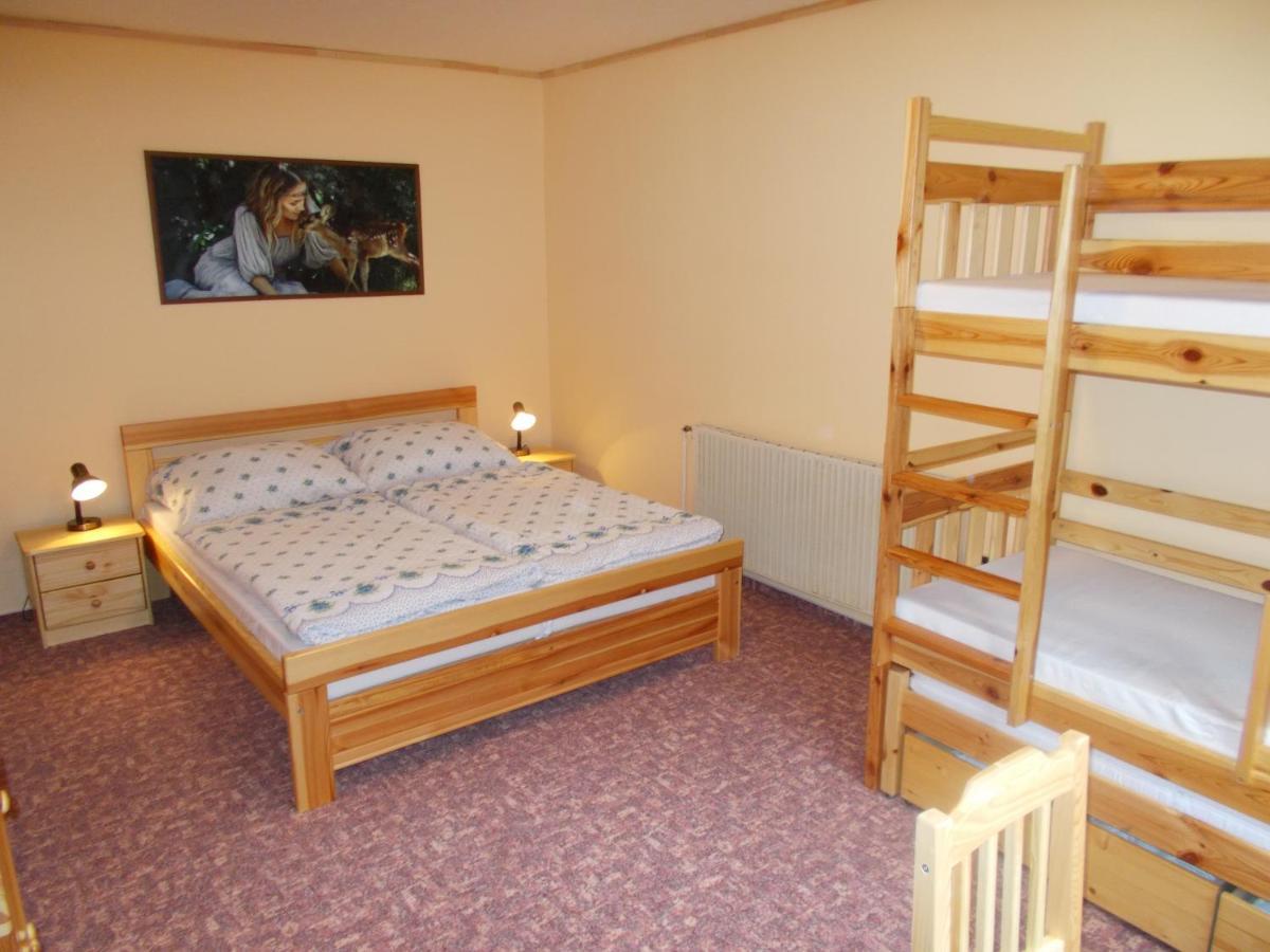 Pension Tara Teplice nad Metují Esterno foto