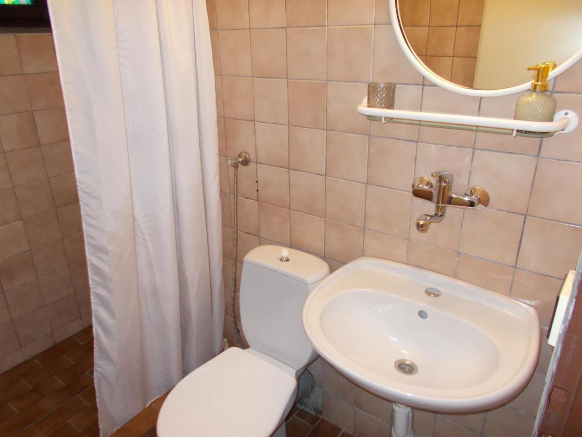 Pension Tara Teplice nad Metují Esterno foto